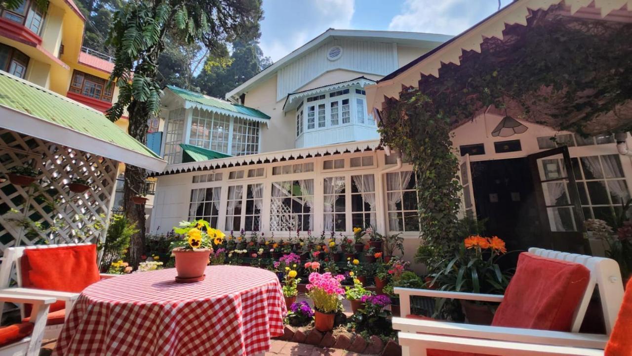 Ivanhoe Hotel Darjeeling  Extérieur photo