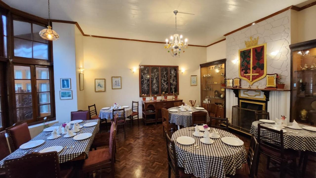Ivanhoe Hotel Darjeeling  Extérieur photo