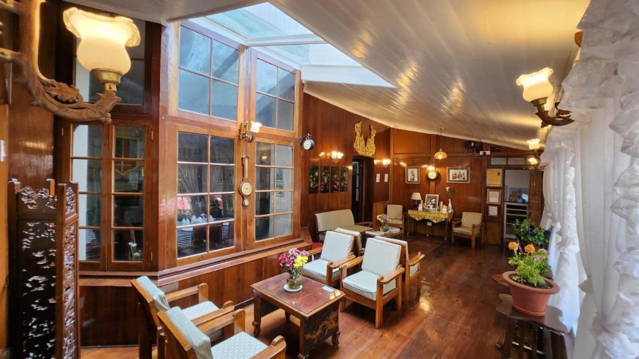 Ivanhoe Hotel Darjeeling  Extérieur photo